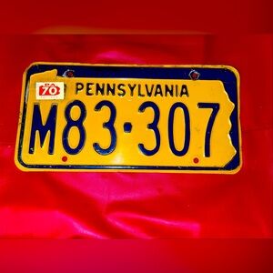 Pennsylvania Vintage 1970 License Plate. M83-307